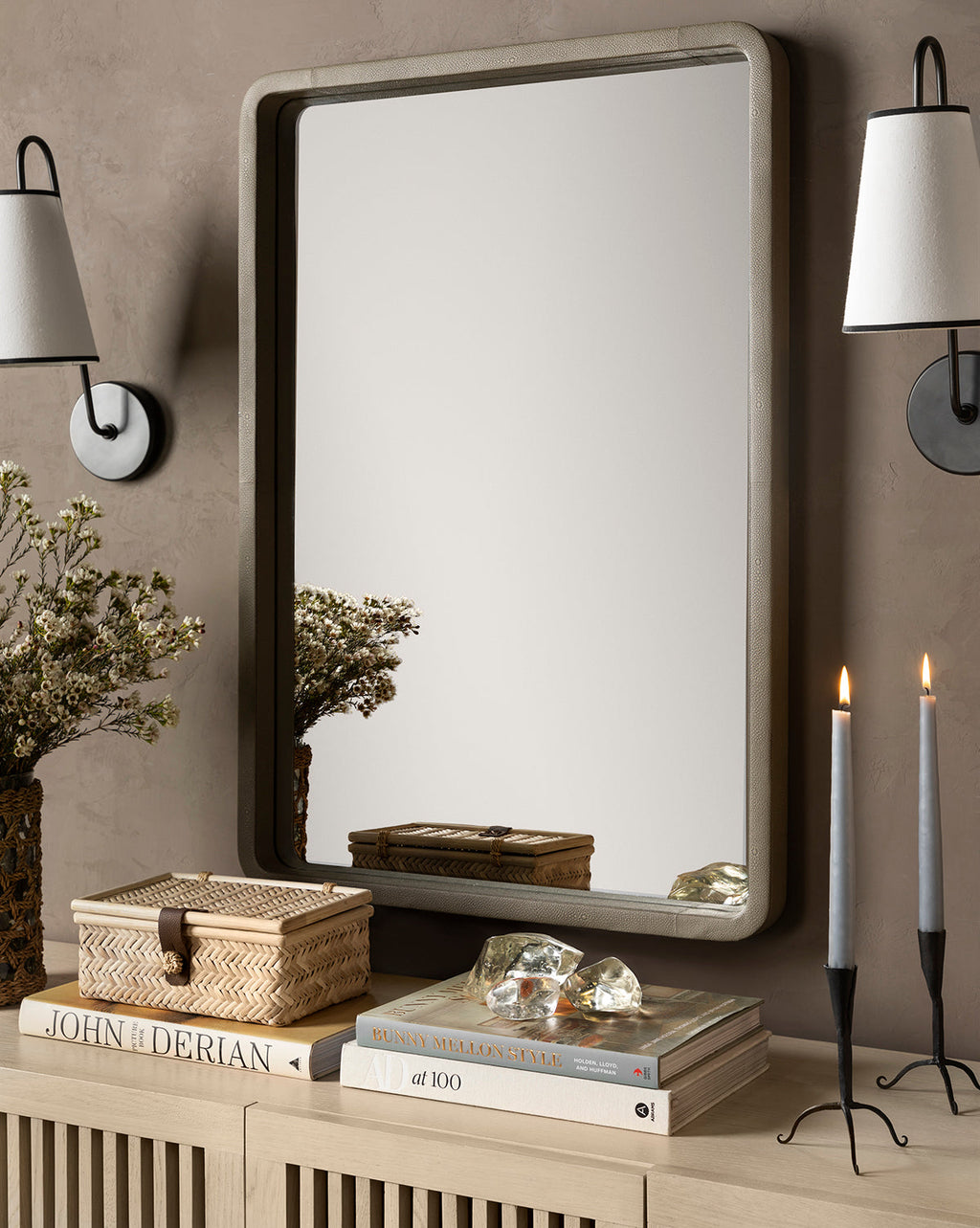 https://cdn.shopify.com/s/files/1/1496/0124/files/20230316_SS_Mirror_011.jpg?v=1755030103
