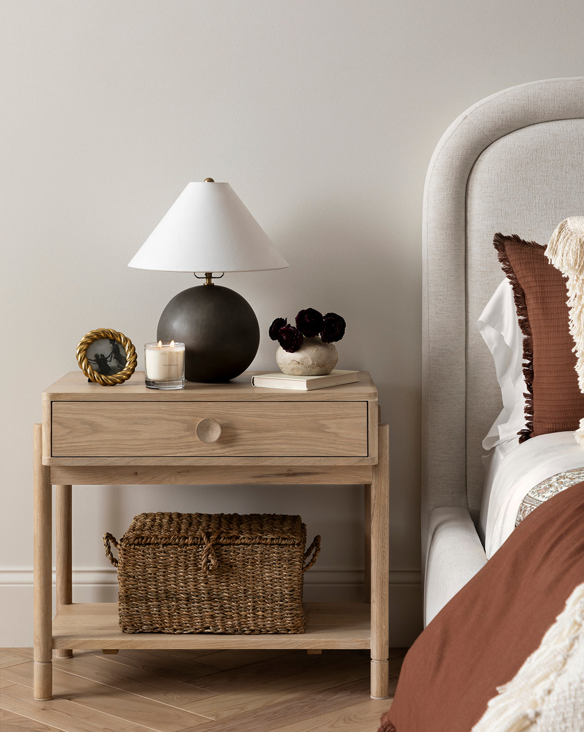https://cdn.shopify.com/s/files/1/1496/0124/files/20230719_SS_Furniture_Baxter_021-T_39e94a3b-94e2-4971-840c-b2b3abd63c77.jpg?v=1754348138