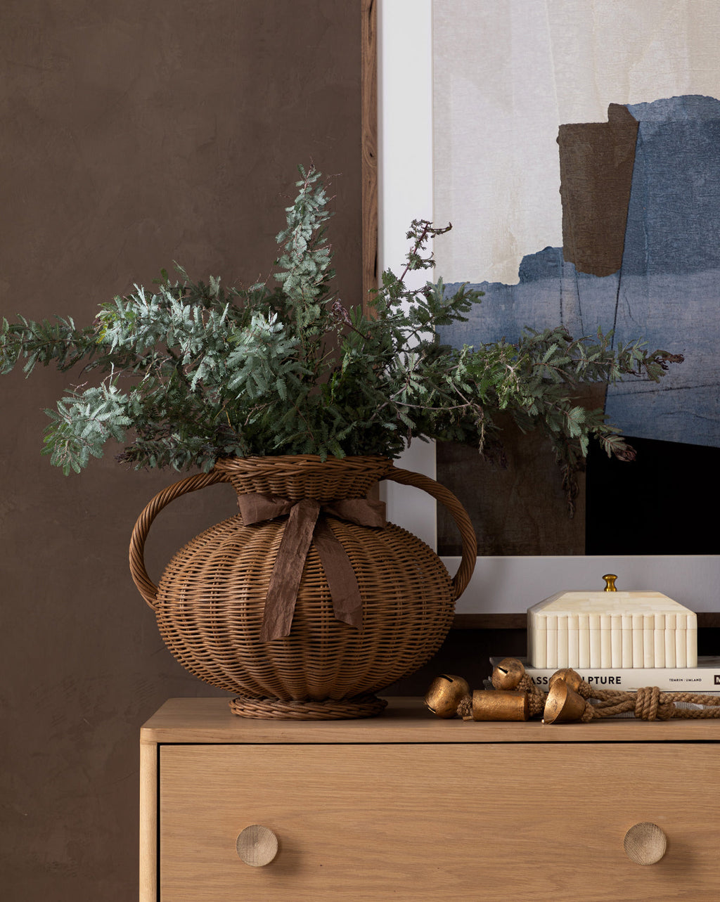 https://cdn.shopify.com/s/files/1/1496/0124/files/20230821_SS_Holiday_Decor_018-T_344987c1-6c6d-4fcb-8ebe-141ff9d6537b.jpg?v=1694193138