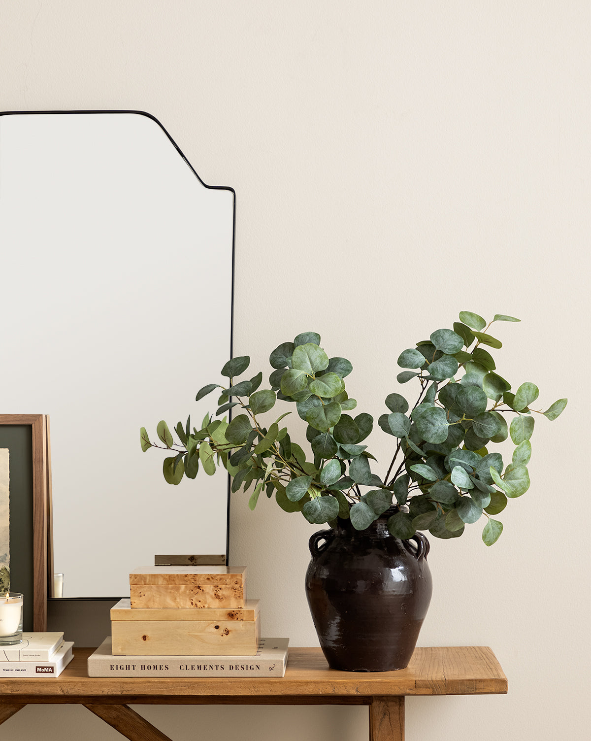 https://cdn.shopify.com/s/files/1/1496/0124/files/20231205_SS_Decor_Greenery_015-T.jpg?v=1754342979