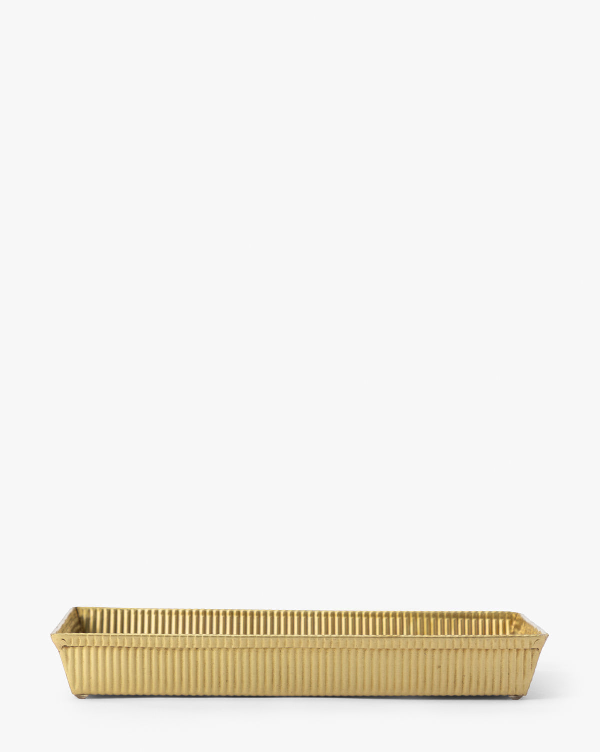 https://cdn.shopify.com/s/files/1/1496/0124/files/CalvertBrassTray-MBTH0419-ABR-OS-MAIN-T.jpg?v=1754324278