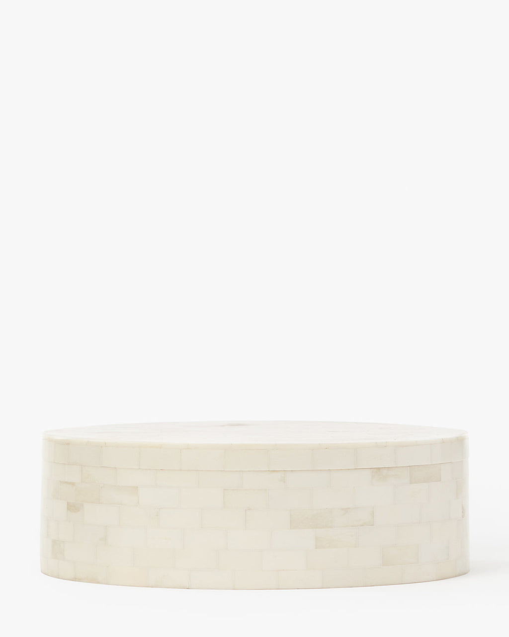 https://cdn.shopify.com/s/files/1/1496/0124/files/NicoOvalBoneBox-MDCR2876-BNE-L-MAIN-T.jpg?v=1737063495