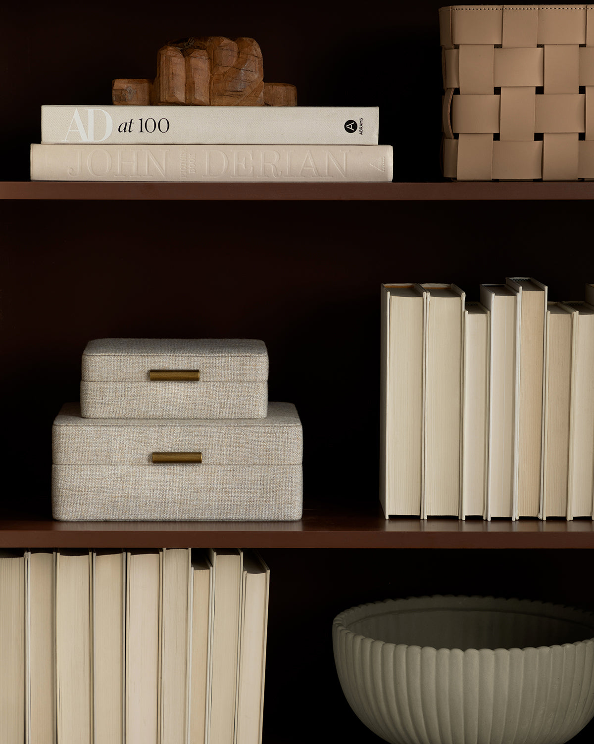 https://cdn.shopify.com/s/files/1/1496/0124/files/stylish_storage_templated_3.jpg?v=1736963874